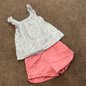 Girls two piece set.